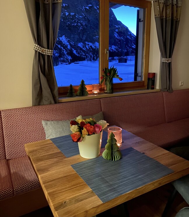 25606af5-a6c0-4af4-be02-b9537d4a8f06